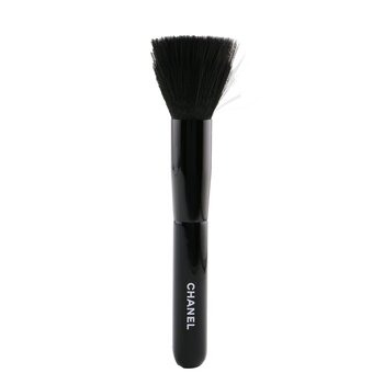 Les Pinceaux De Chanel Foundation Blending Brush N°102